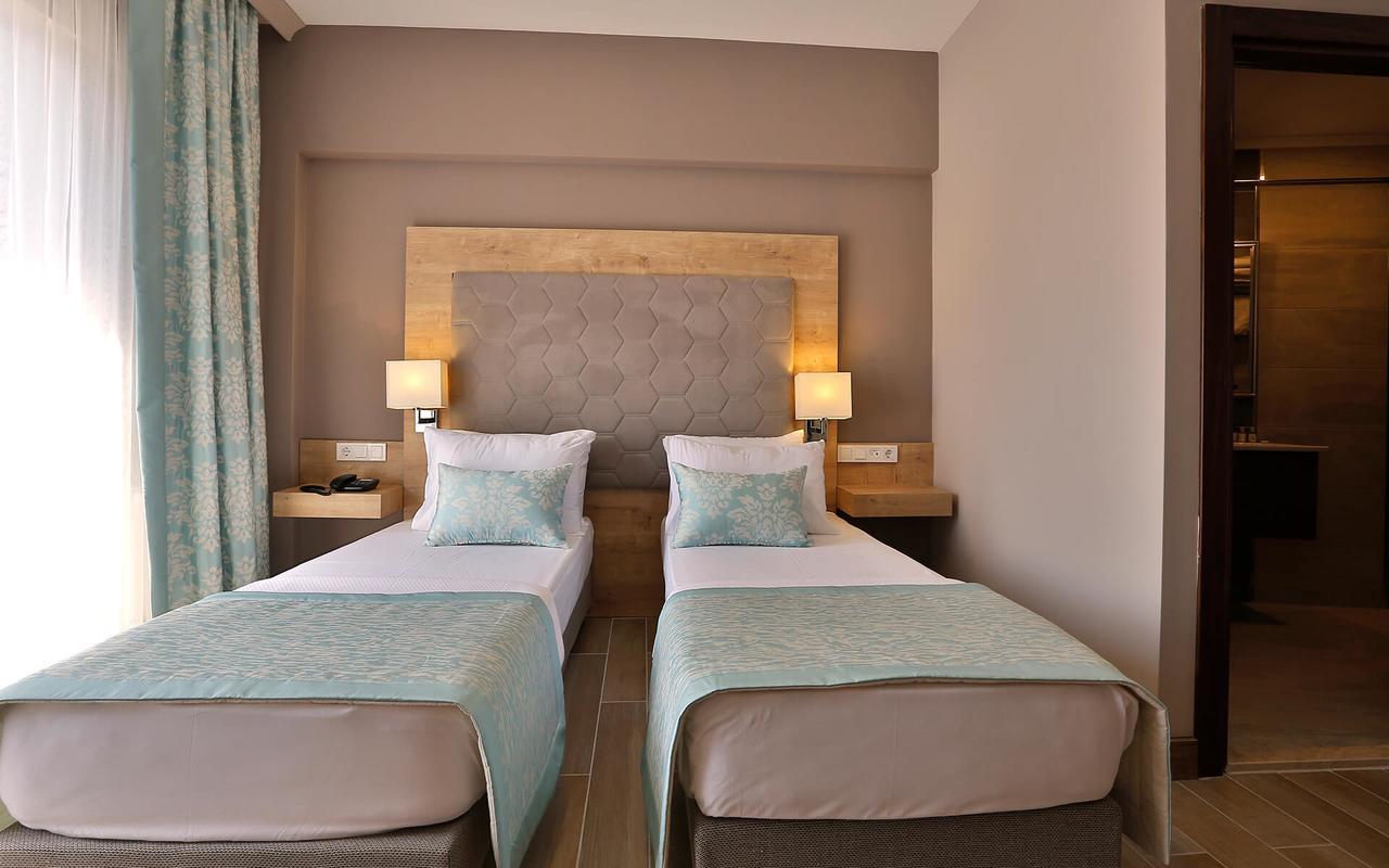 Kule Hotel Canakkale Bagian luar foto